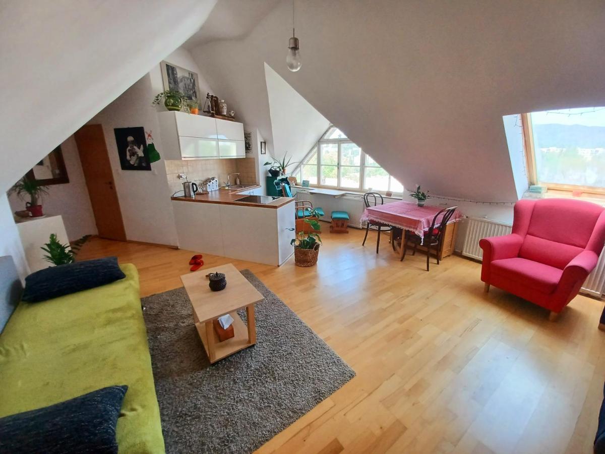 Artist Apartment Banská Bystrica Esterno foto